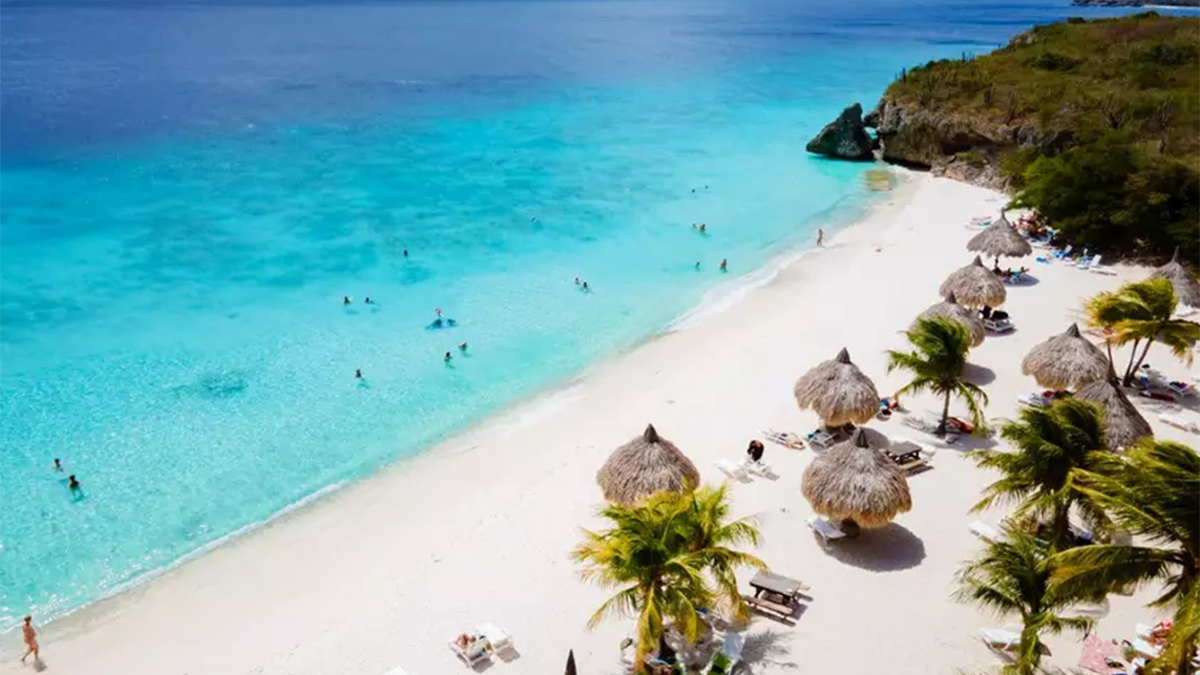 praia em curaçao